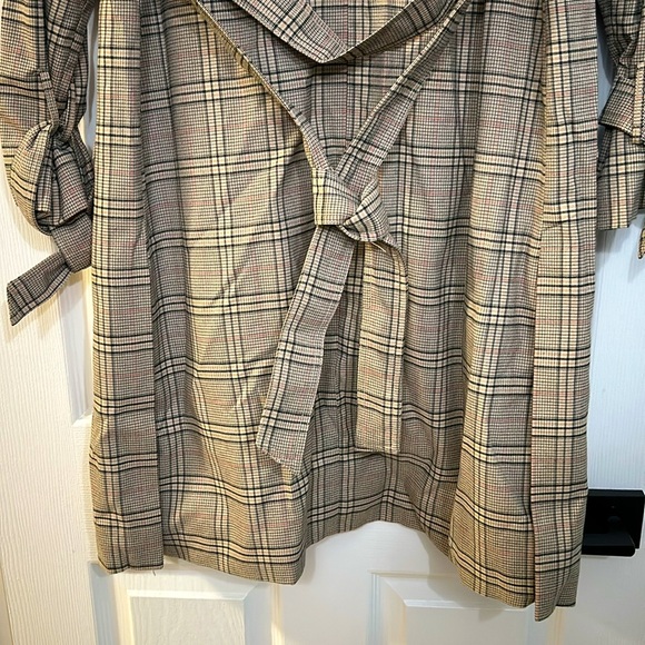 RW&Co trench coat - Picture 8 of 8
